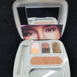 Mary Kay Pop Princess Signature Look Compact Filled